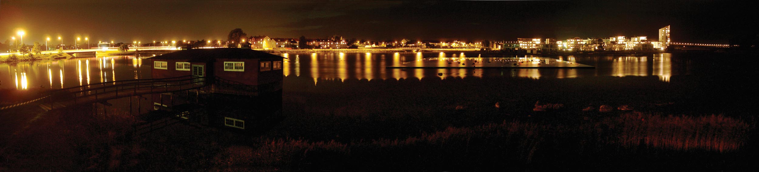 Elevation: panorama during night