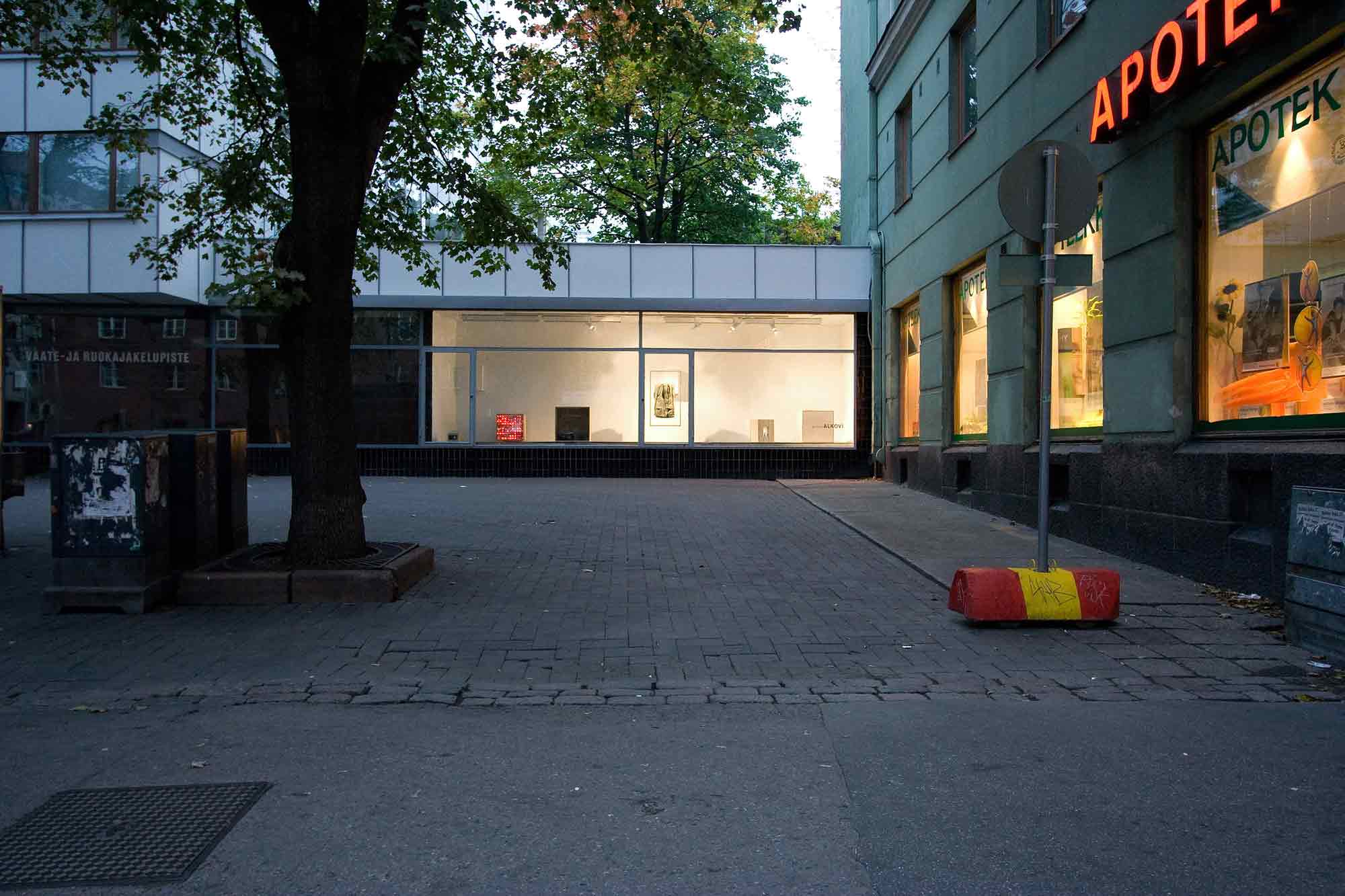 125 Litres of Infinity: total of exhibition space from outside