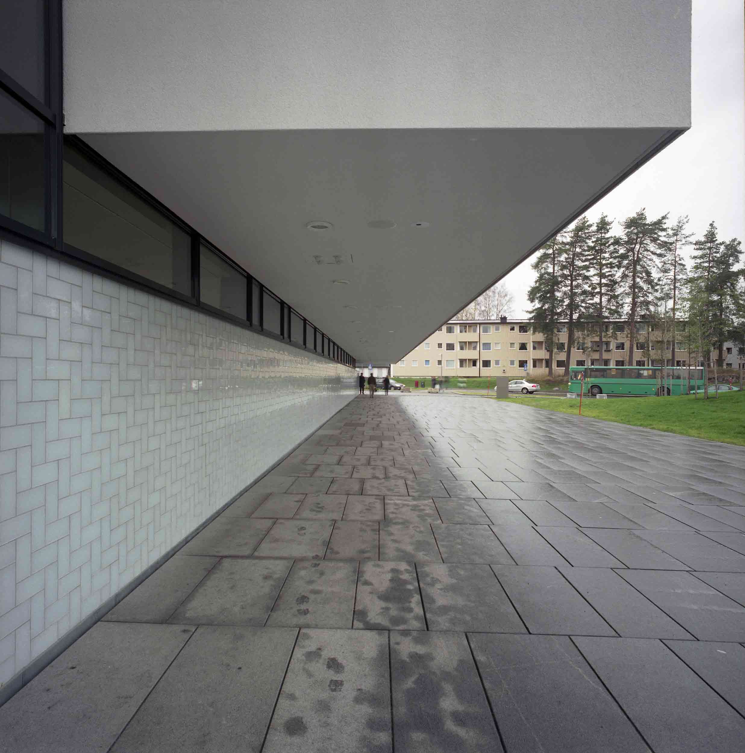Nine Key Passage: front view