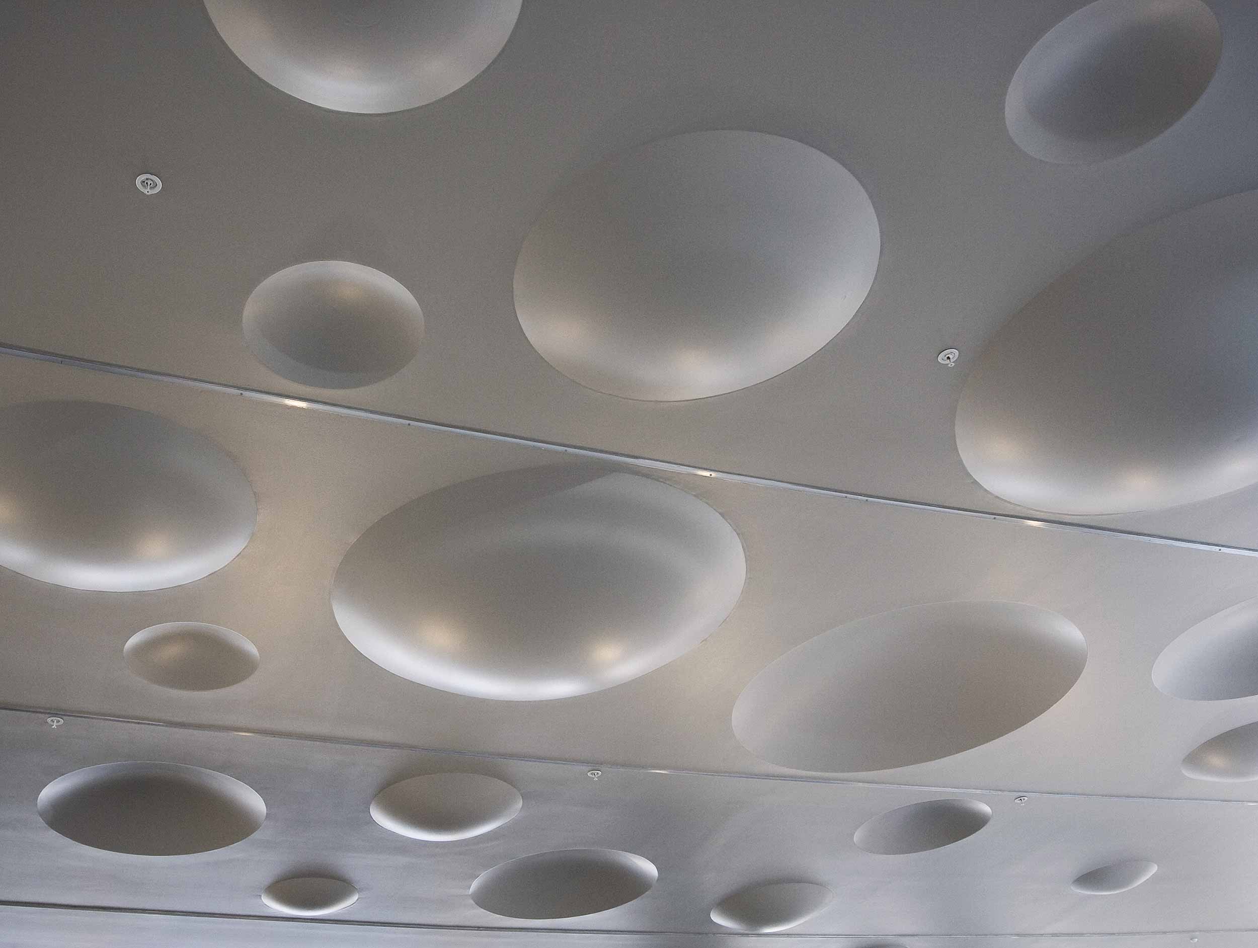 Convex-Concave: close-up left