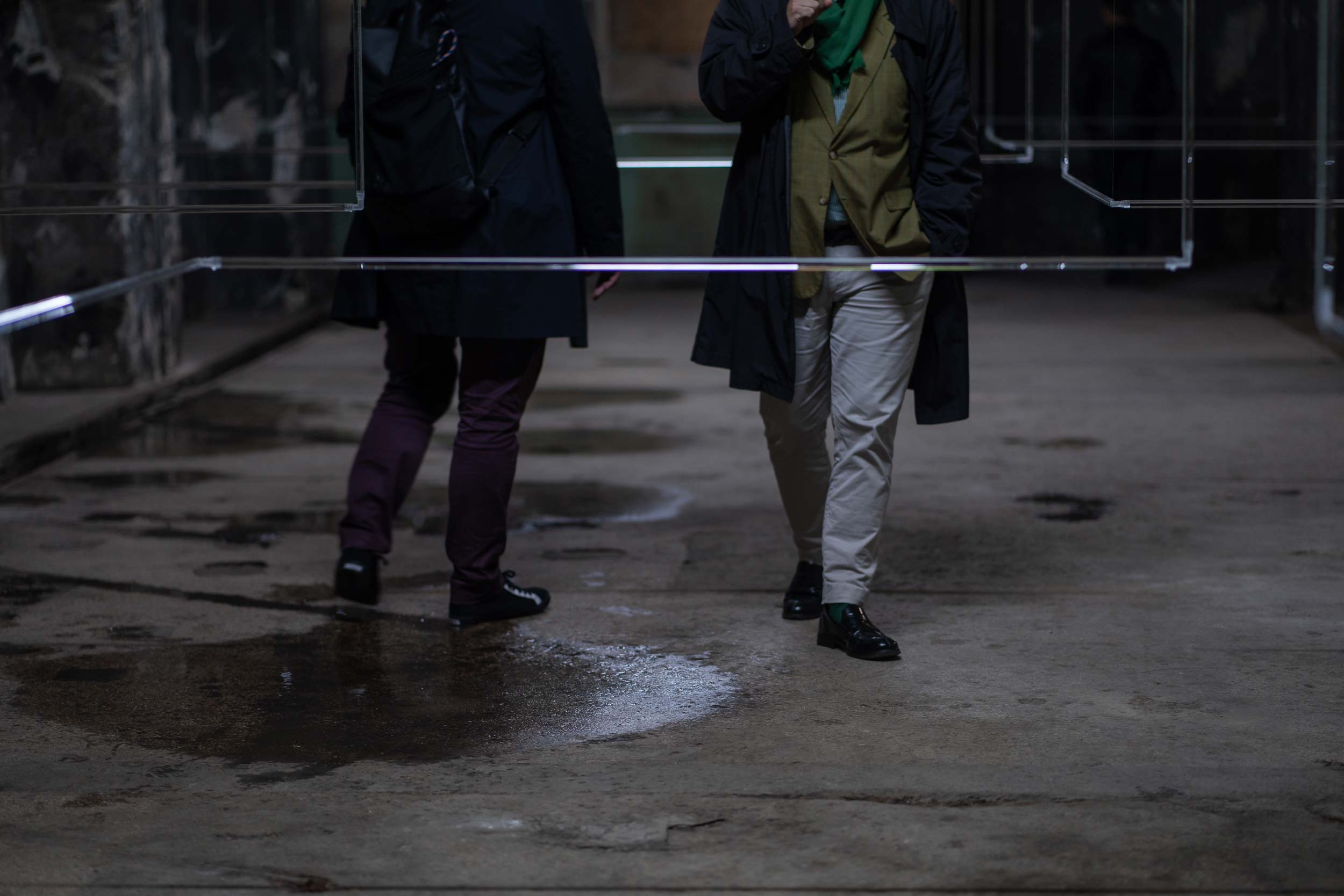 Imminence: installation with visitors in centre